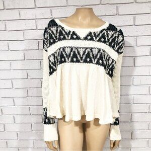 Free People‎ Knit Oversize Ruffle Raw Hem Cake Sweater - Size XS